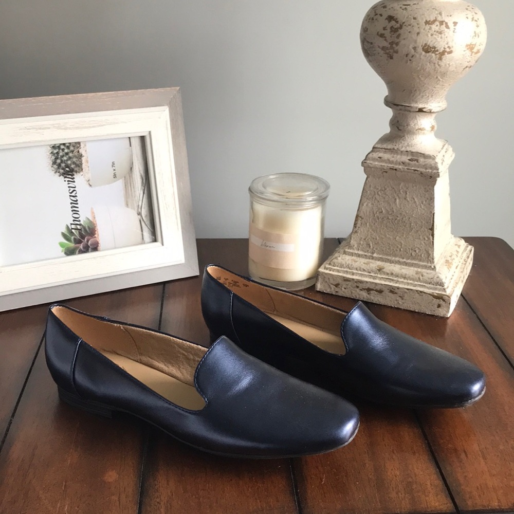 Navy Naturalizer Loafers